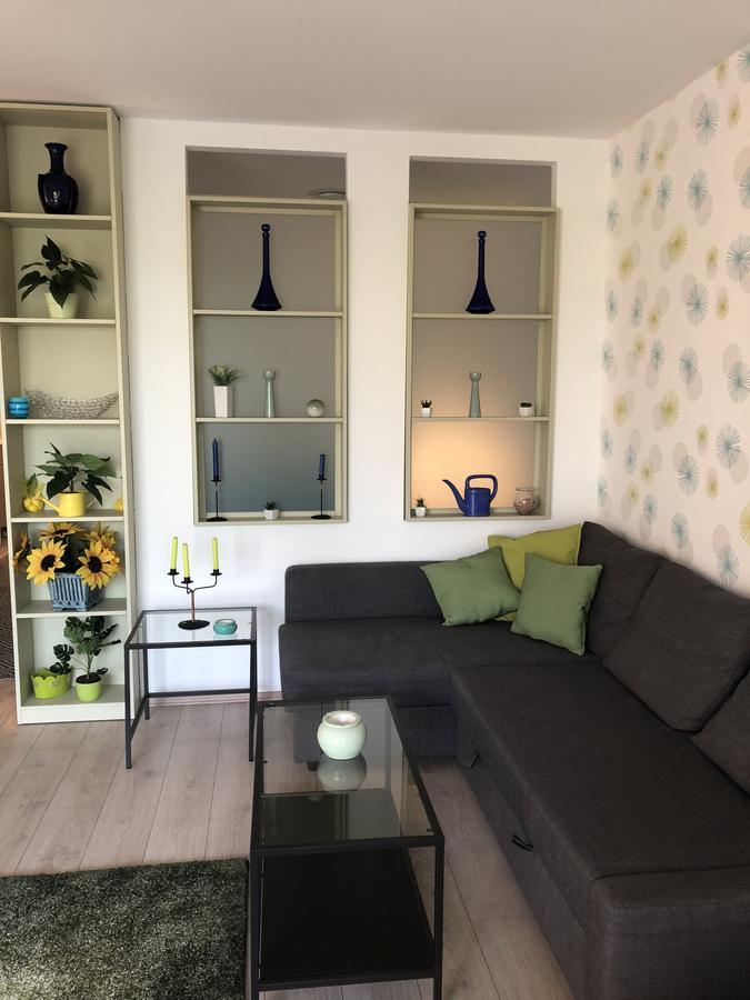 ZamárdiRelax Apartmanアパートメント エクステリア 写真